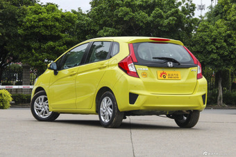 2014款飞度1.5L CVT SE时尚型