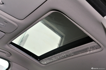 2014款标致308乐享版1.6L自动风尚型