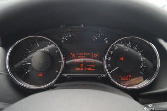 2015款东风标致3008 1.6T自动THP至尚版