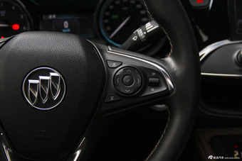 2015款昂科威20T四驱豪华型