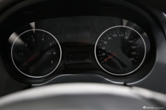 2015上海车展：风神L60