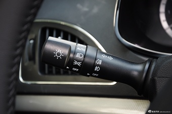 2015款瑞风S5 1.5TGDI手动豪华型