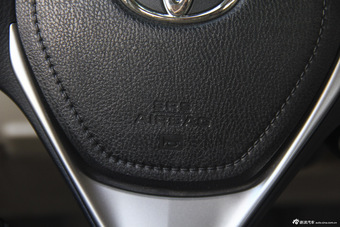 2014款卡罗拉1.6L自动GLX-i导航版