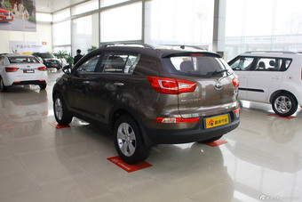 2014款智跑2.0L自动两驱GLS到店实拍