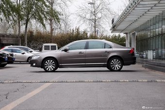 2015款沃尔沃S80L 2.0T T5智雅版