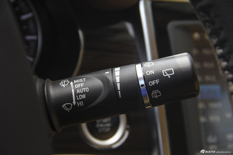 2016款哈弗H2 1.5T手动四驱豪华型