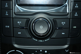 2014款五菱宏光S 1.5L 手动标准型