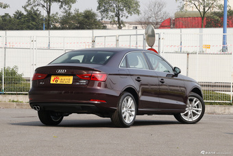 2015款奥迪A3 Limousine 1.4T自动35TFSI 300万纪念舒享版