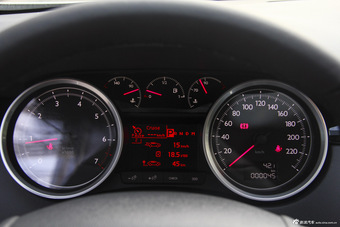 2015款东风标致508 1.6THP 自动致臻版