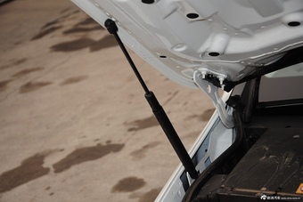 2015款奔驰C 260L轿车