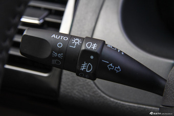 2014款比亚迪S6 2.0L手动豪华型