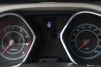 2015款瑞风S2 1.5L手动豪华型