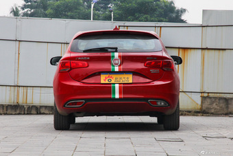 2014款菲亚特致悦1.4T自动运动版