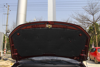 2016款风光370 1.5L手动尊享版7座