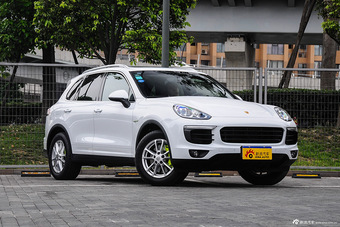 2015款卡宴Cayenne S E-Hybrid 3.0T自动