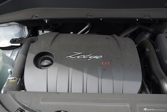 2016款众泰SR7 1.5T手动魔方之梦版