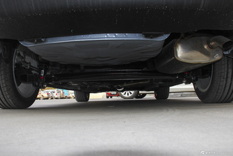 2016款吉利帝豪1.3T自动三厢向上版