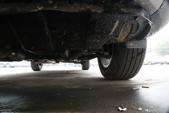 2015款长安CS75 1.8T自动四驱精英型