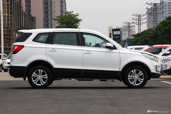 2016款北汽幻速S3 1.5L手动创业型国V