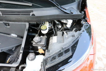 宝马i3增程式混合动力版