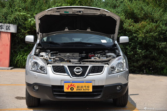 2015款逍客2.0L两驱CVT XV酷雷图片