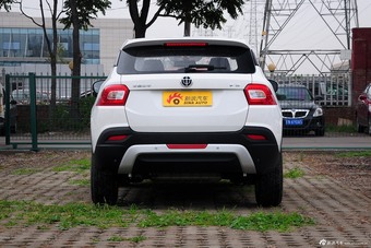 2015款中华V3 1.5L手动智能型