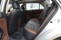 2015款速锐1.5L自动豪华型