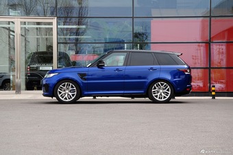 2015款路虎揽胜运动版SVR