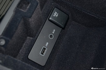 2016款发现神行2.0T自动SE版