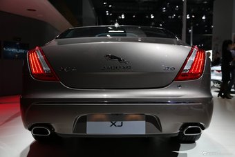 2015上海车展：捷豹XJL