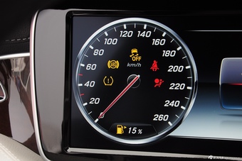 2015款奔驰S500Coupe 4MATIC