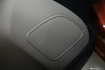 2013款嘉年华三厢1.5L自动时尚型