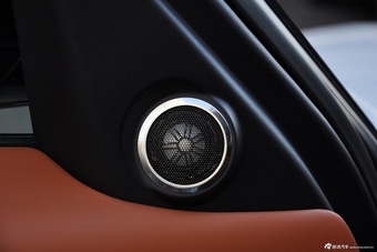 2015款揽胜运动版3.0 V6 SC HSE