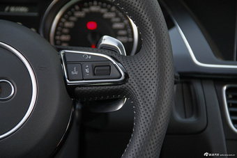 2014款奥迪RS5 Coupe 特别版