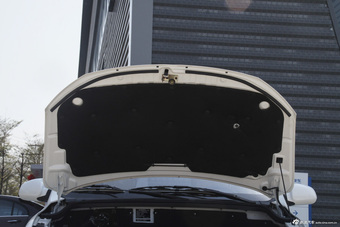 2016款风光370 1.5L手动标准版7座