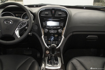 2015款传祺GS5 Super 2.0L自动两驱舒适版