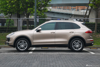 2015款卡宴Cayenne 3.0T自动
