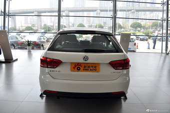 2013款朗行1.6L自动风尚型 雅致白