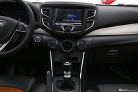 2016款比亚迪宋1.5TI手动豪华型