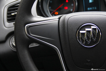 2015款君威1.6T自动领先技术型