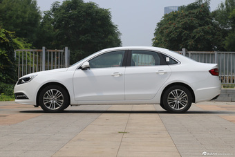 2016款艾瑞泽7 1.6L自动致享版