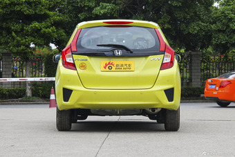 2014款飞度1.5L CVT SE时尚型