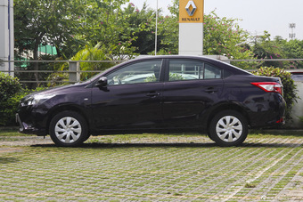 2014款威驰1.5L自动智臻版