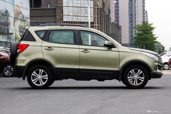 2016款北汽幻速S2 1.5L手动豪华型国V