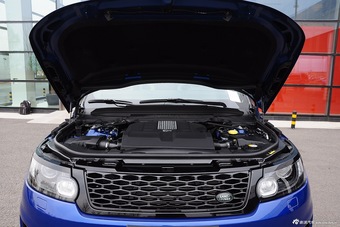 2015款路虎揽胜运动版SVR