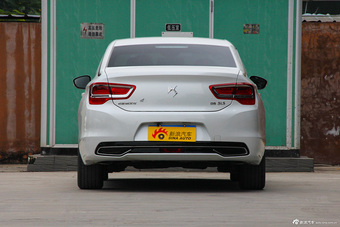 2014款DS 5LS THP160 1.6T自动豪华版
