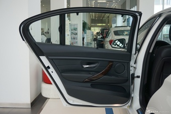 2014款华晨宝马328Li xDrive豪华设计套装