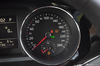 2015款速腾230TSI自动舒适型