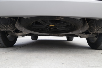 2015款锐界2.0T自动两驱豪锐型