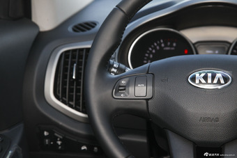 2015款智跑 2.0L自动两驱GLS